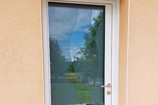 Rénovation d’une porte d’entrée dans Le Loir-et-Cher.